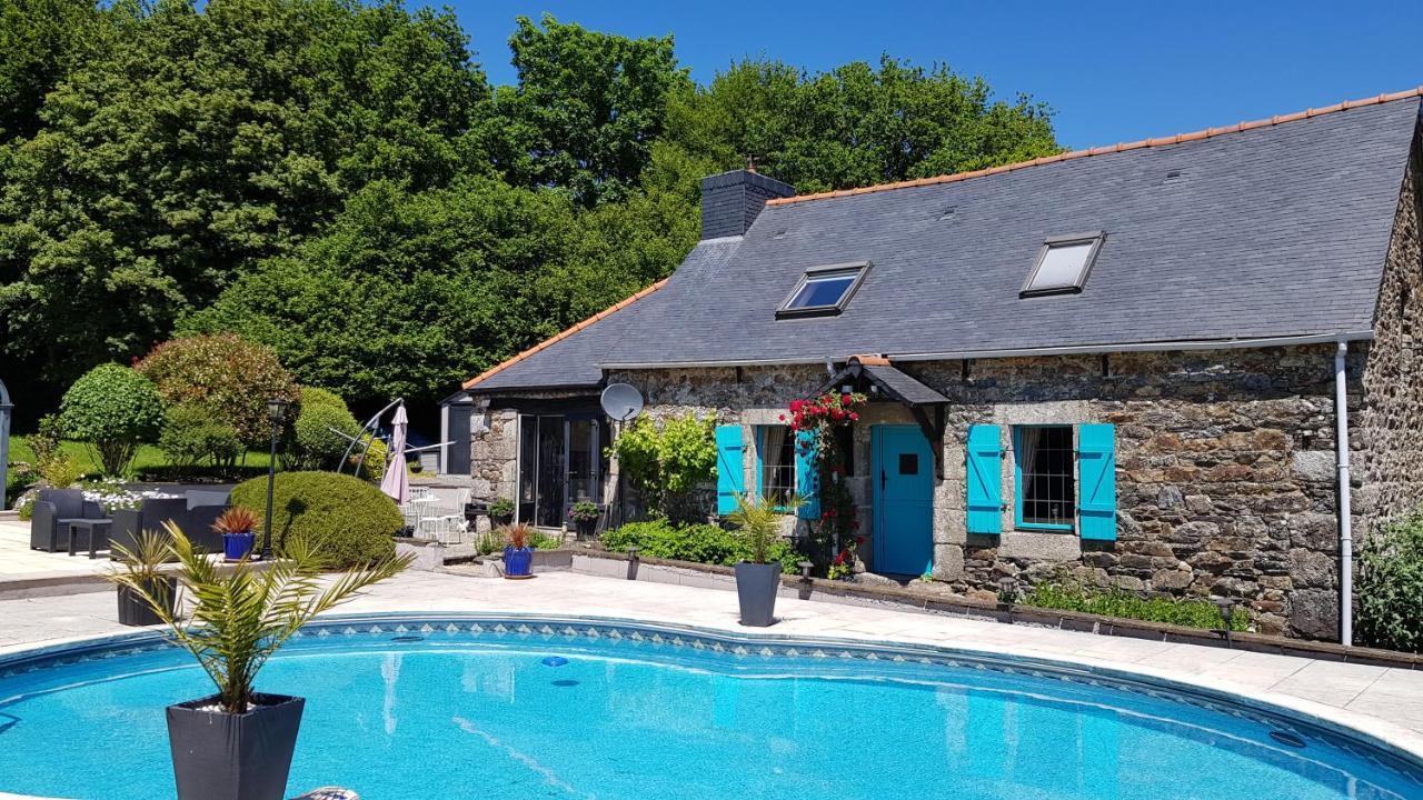 Maroux Vian Country Cottage Callac Buitenkant foto