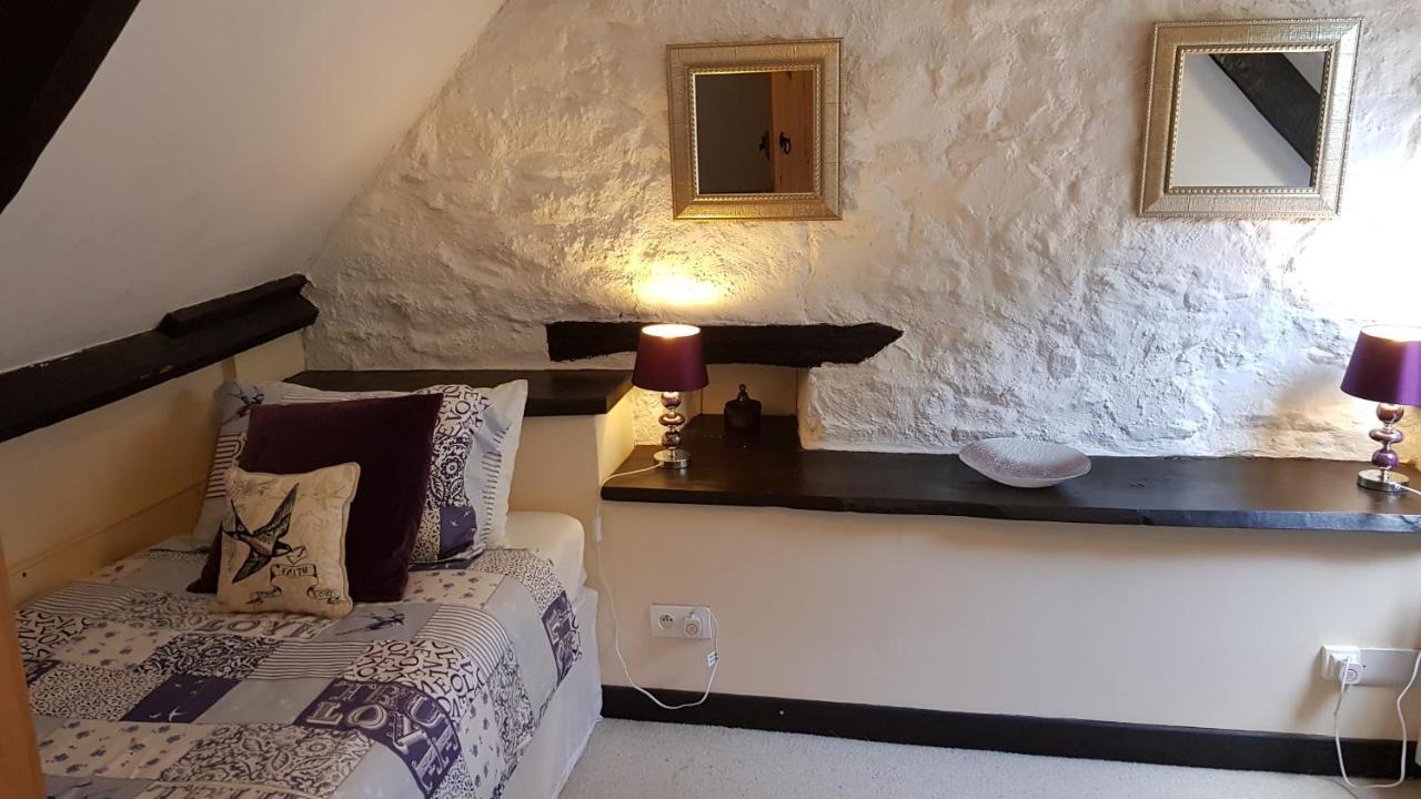 Maroux Vian Country Cottage Callac Buitenkant foto